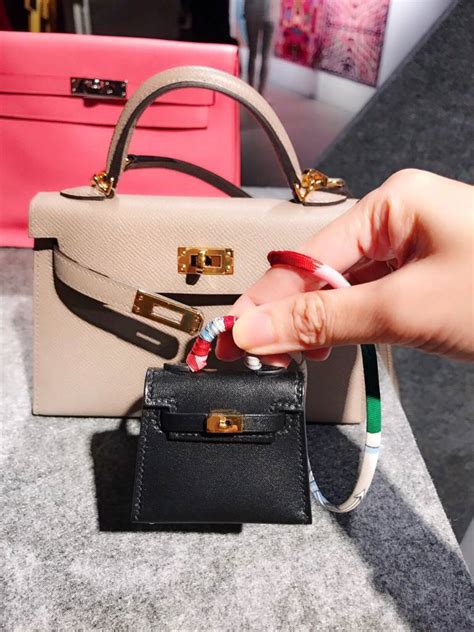 hermes mini shopping bag charm